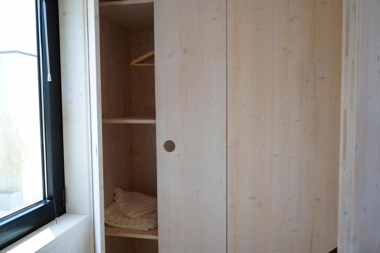 Boutique Style Eco-Beachhouse, Private Jacuzzi Privlaka  Buitenkant foto