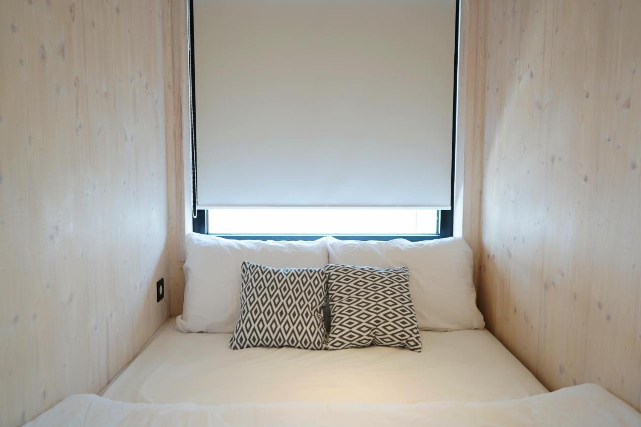 Boutique Style Eco-Beachhouse, Private Jacuzzi Privlaka  Buitenkant foto